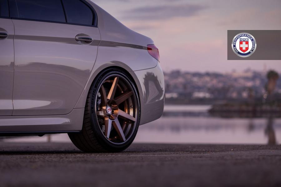 Детали экстерьера BMW M5 on HRE Wheels (RS308) 2019 года  (фото 7 из 12)